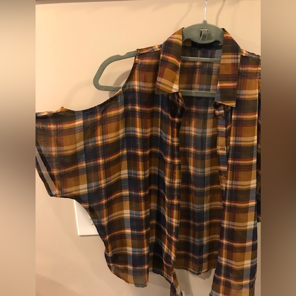 Cold Shoulder Button Down Shirt - Picture 2 of 2